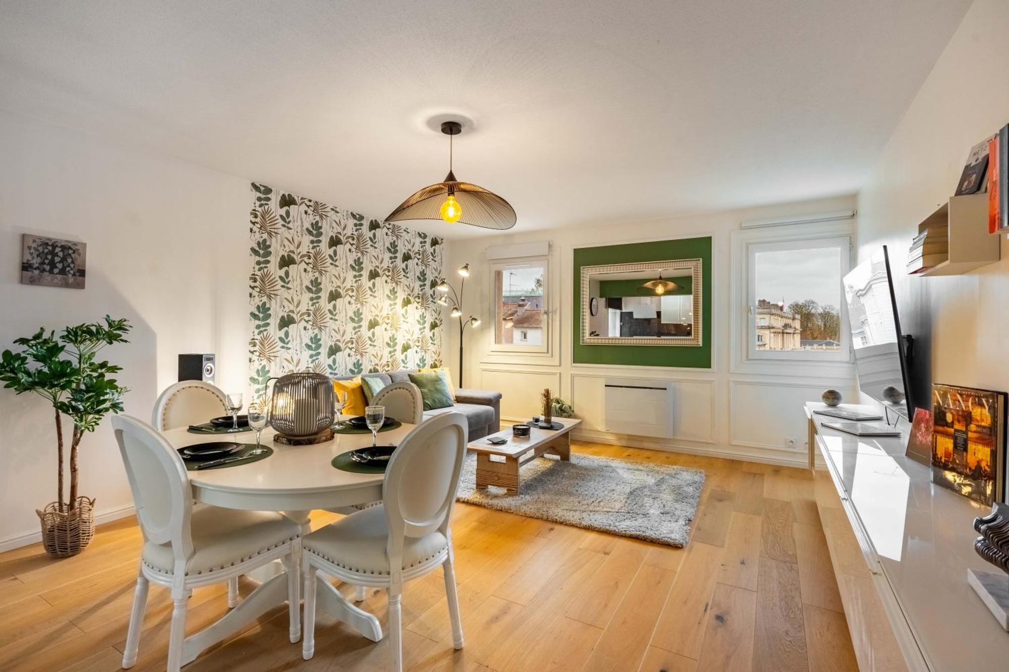 Le Precieux De Raoul Nancy Centre Avec Ascenseur Apartment Luaran gambar