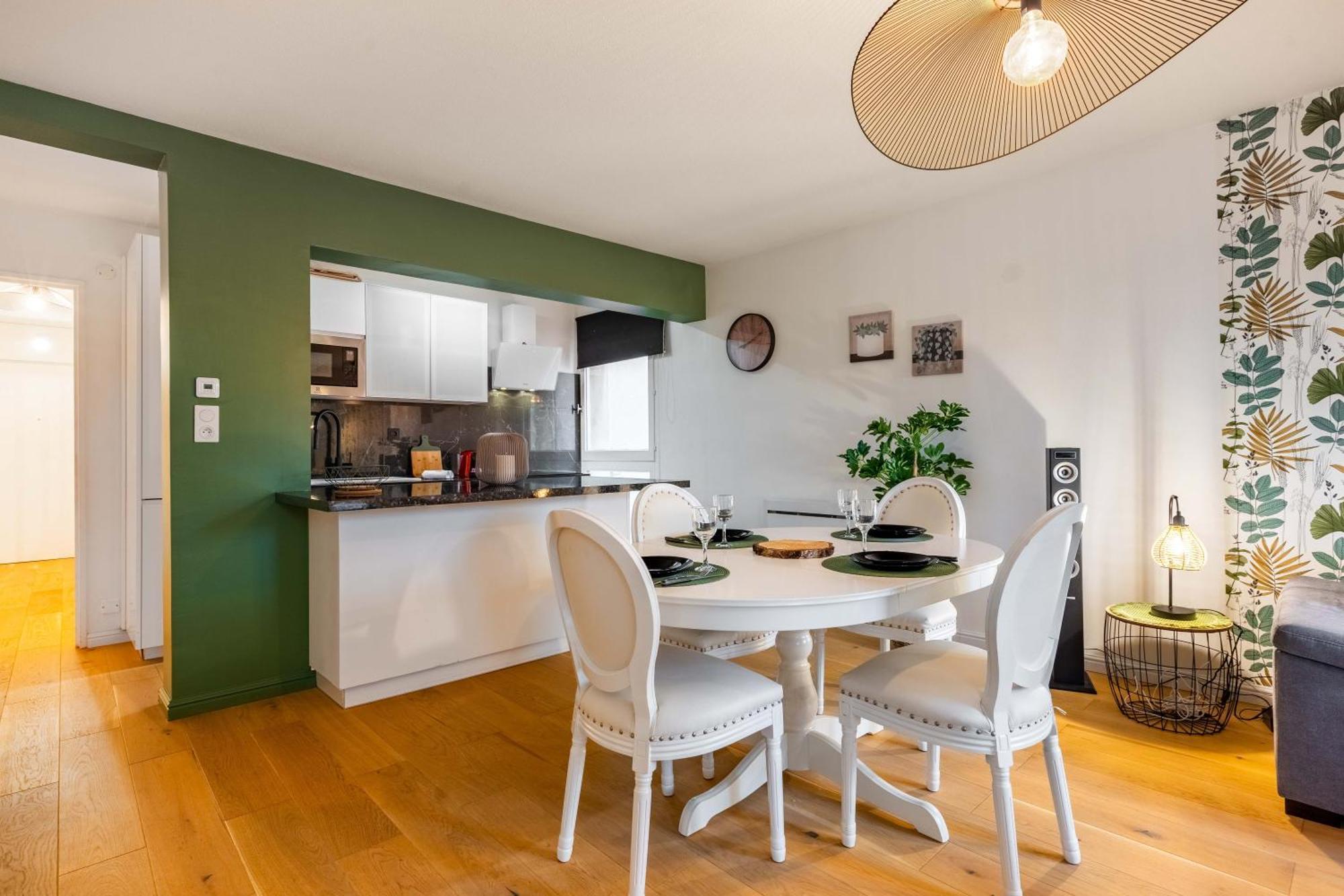 Le Precieux De Raoul Nancy Centre Avec Ascenseur Apartment Luaran gambar